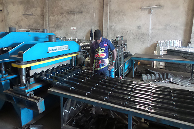 Andy young aluminium metcopo tiles corrugation with corrugation machine